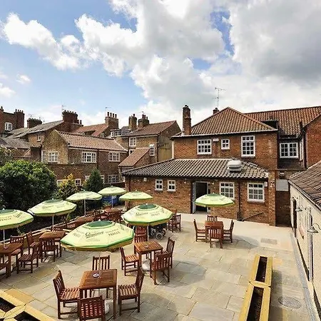 The Gillygate Pub Bed and breakfast
