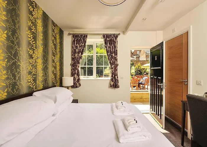 The Gillygate Pub 3*