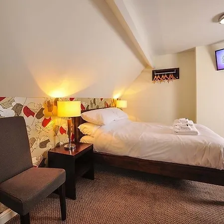 Panzió The Gillygate Pub 3*