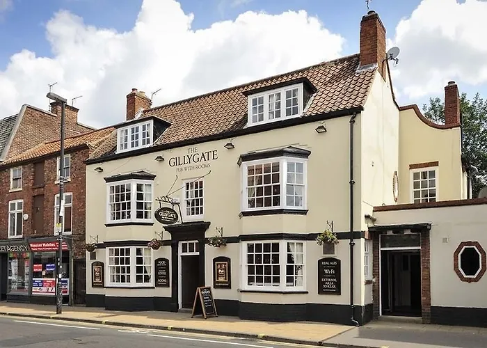 Bed & Breakfast The Gillygate Pub